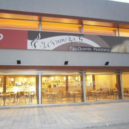 Espacoso T3 Com Terraco & Churrasqueira Campo  Buitenkant foto